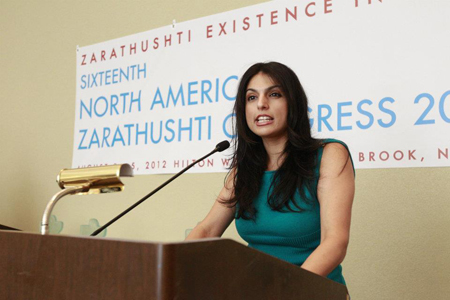 483925_457932477570905_911716100_n