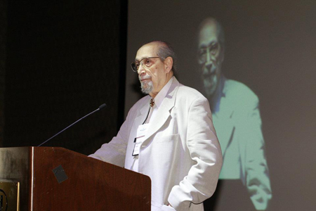 555741_458535217510631_1277480722_n