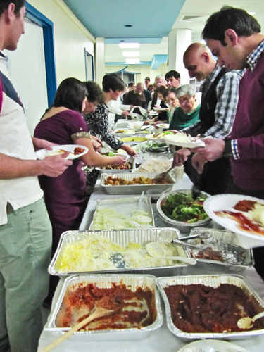 ZAQNowruz2014_Foodtable_6108